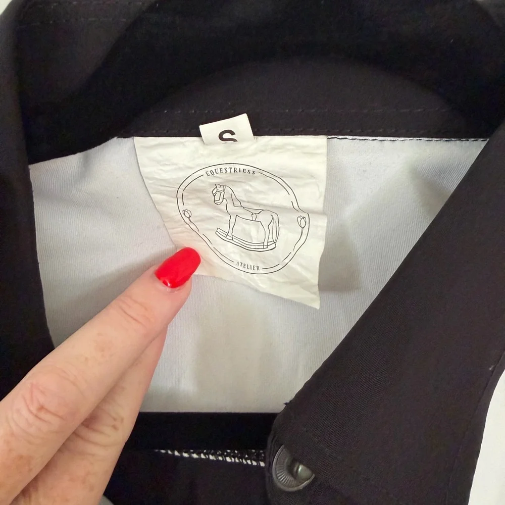 Equestriess Atellier Black and White Button-Up Sun Shirt - Picture 2 of 4